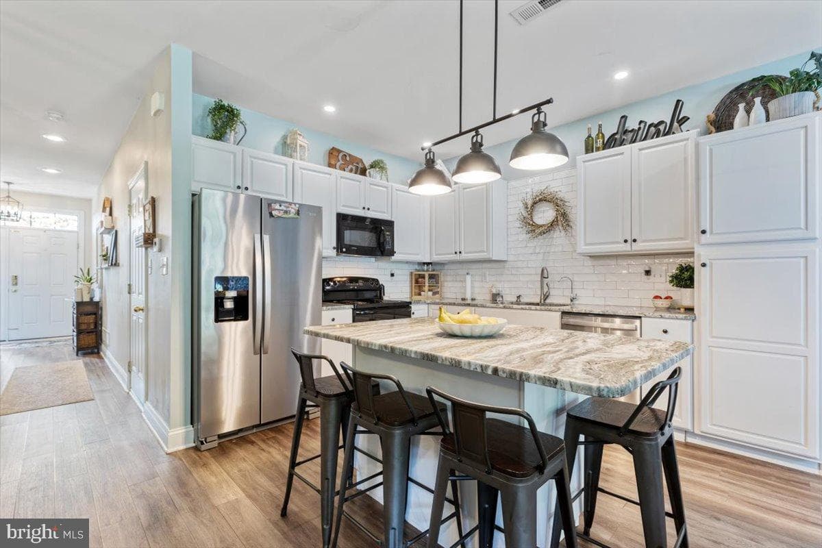 22 Sugar Maple Road photo 3