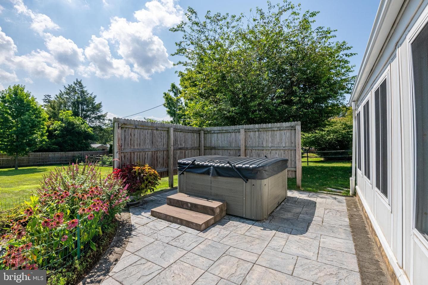 25 Radcliff Road photo 5