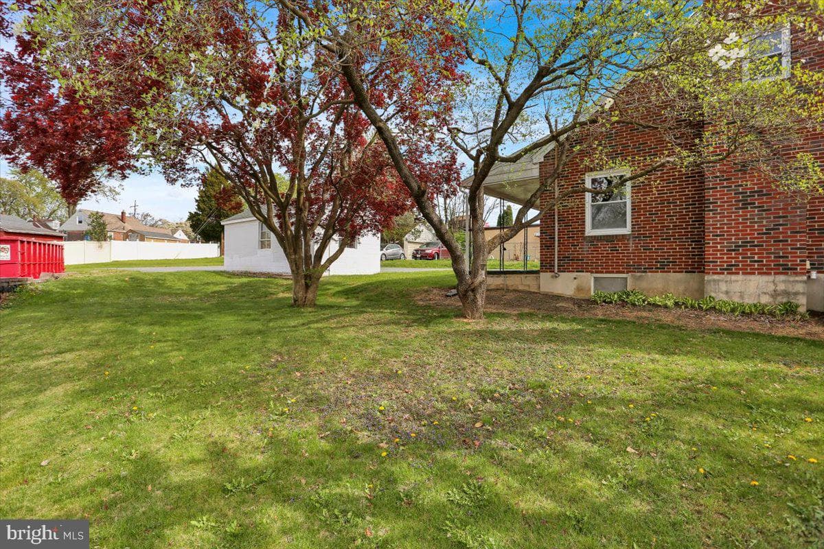 3611 Kutztown Road photo 7