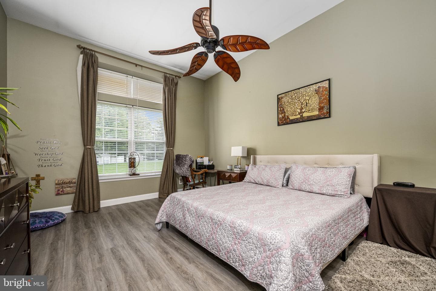 1520 Lexington Way photo 13
