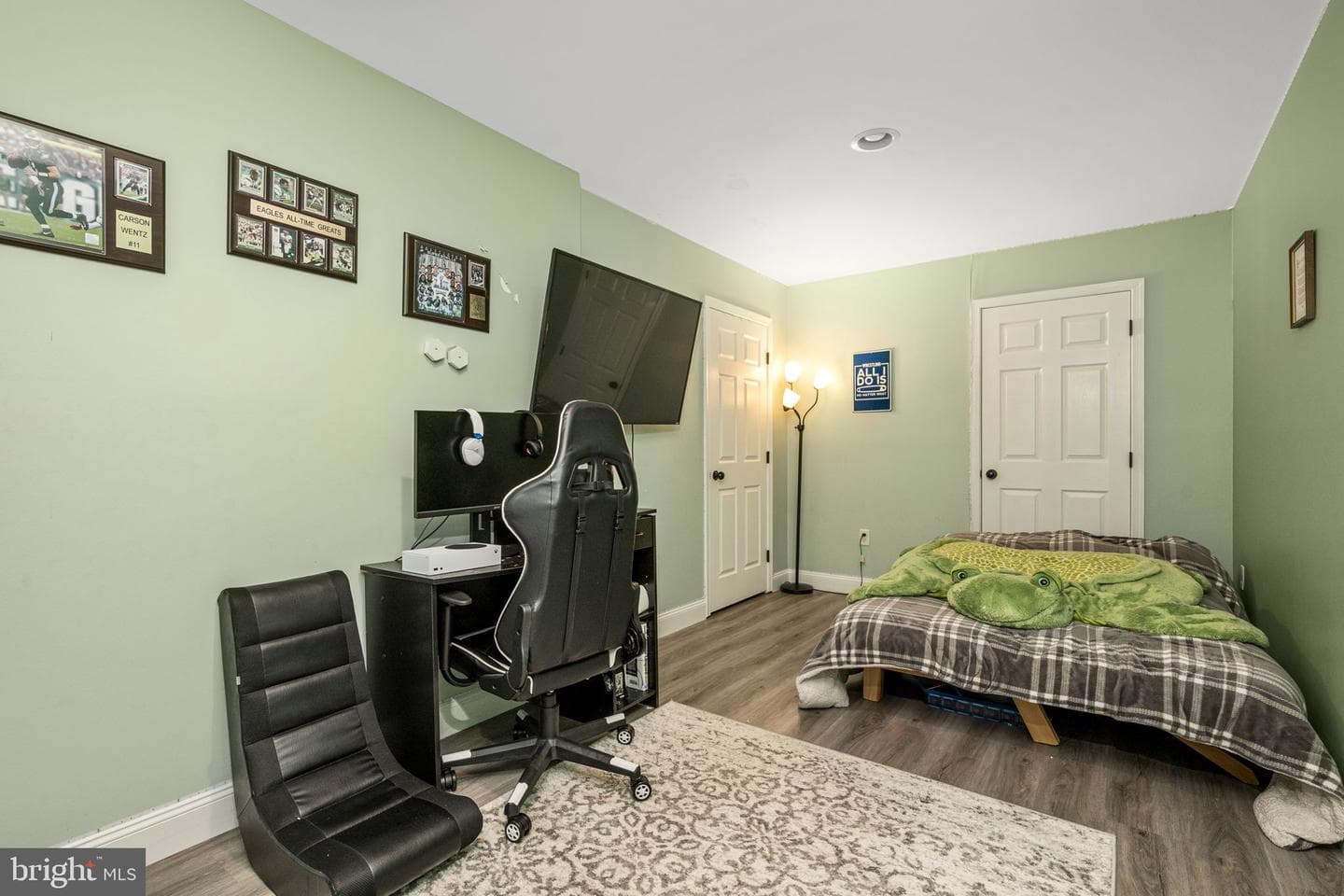 1520 Lexington Way photo 18