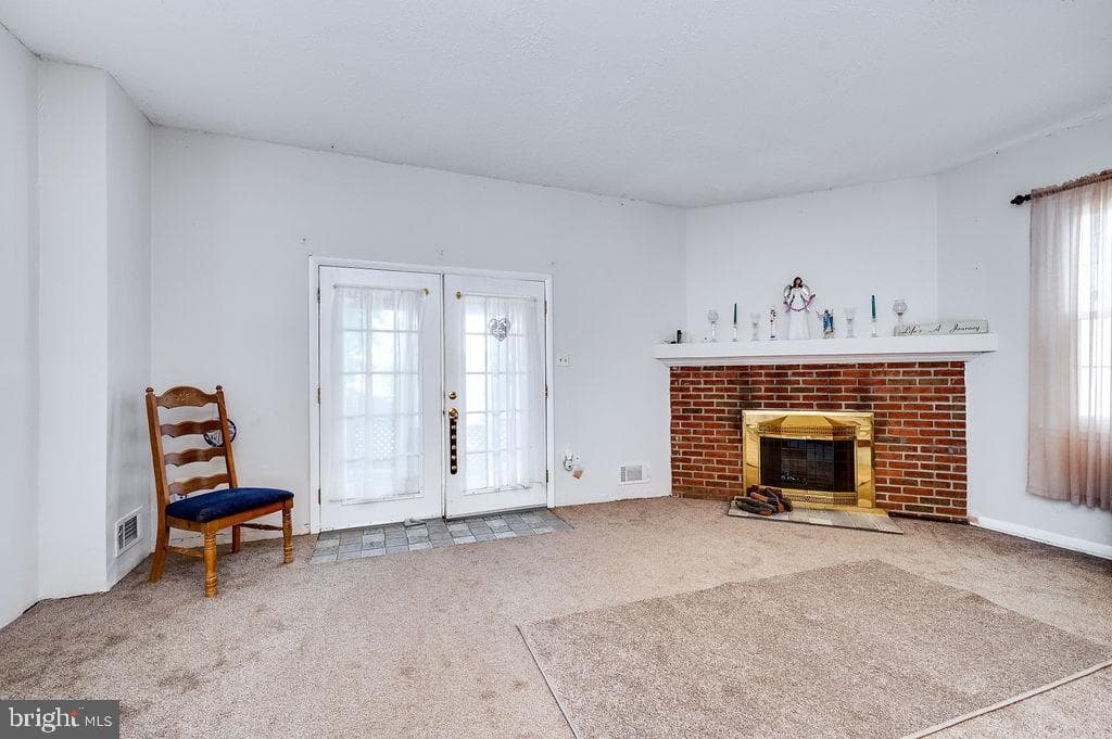 1261 Fox Run photo 19