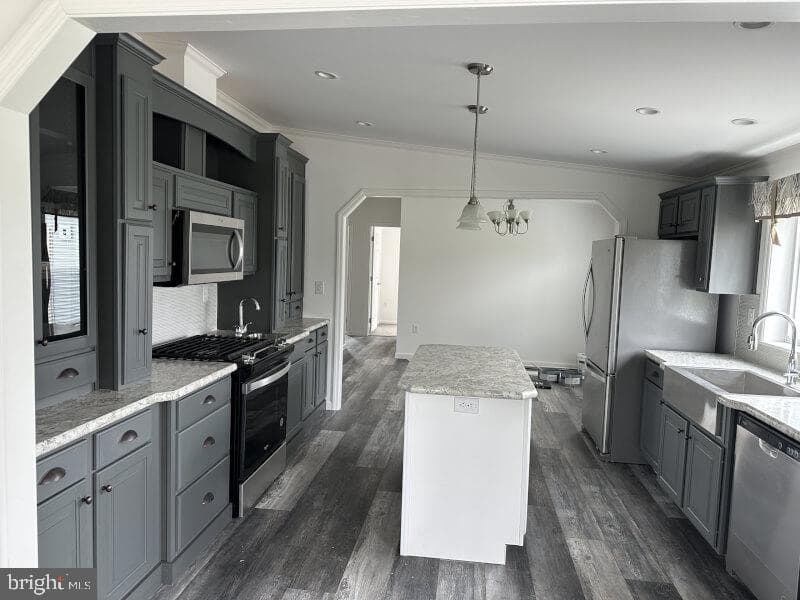 65 Ash Road photo 8