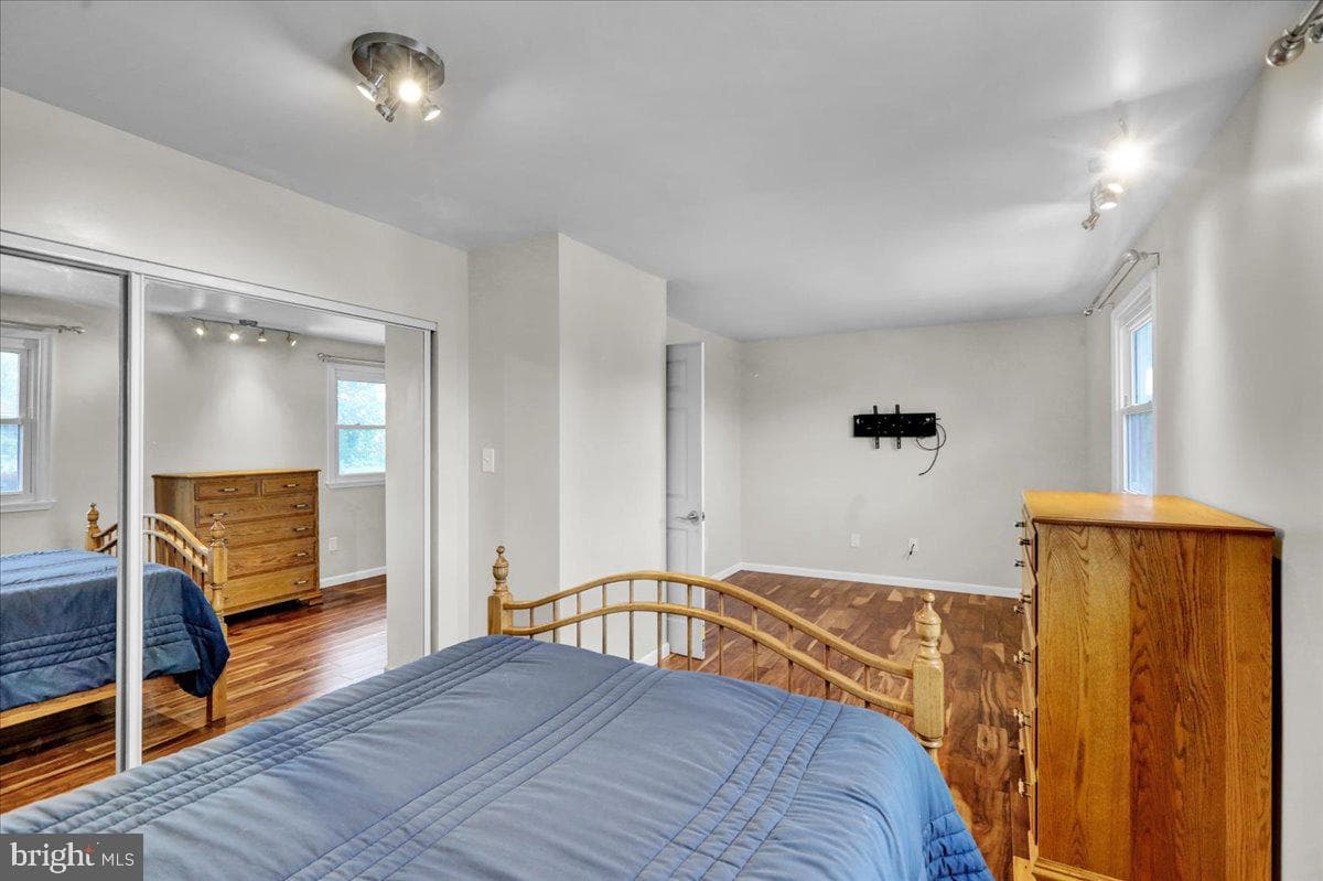 2144 Mayo Drive photo 16