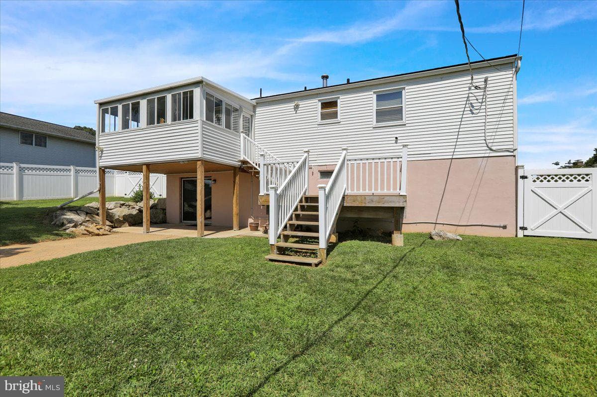 2144 Mayo Drive photo 31