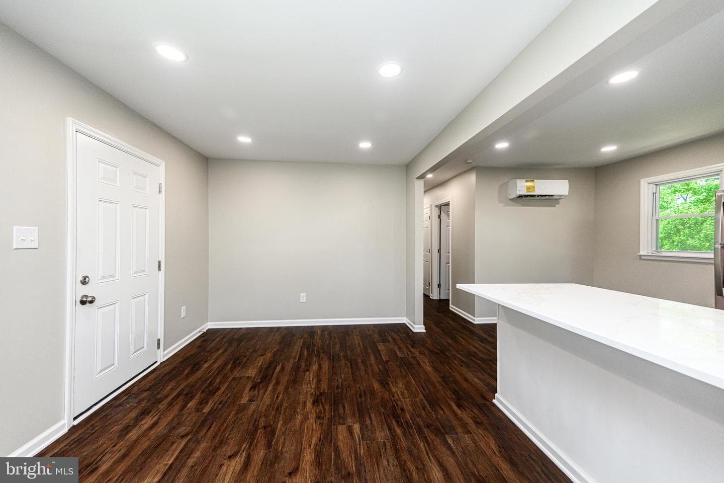 1348 Claire Drive photo 10