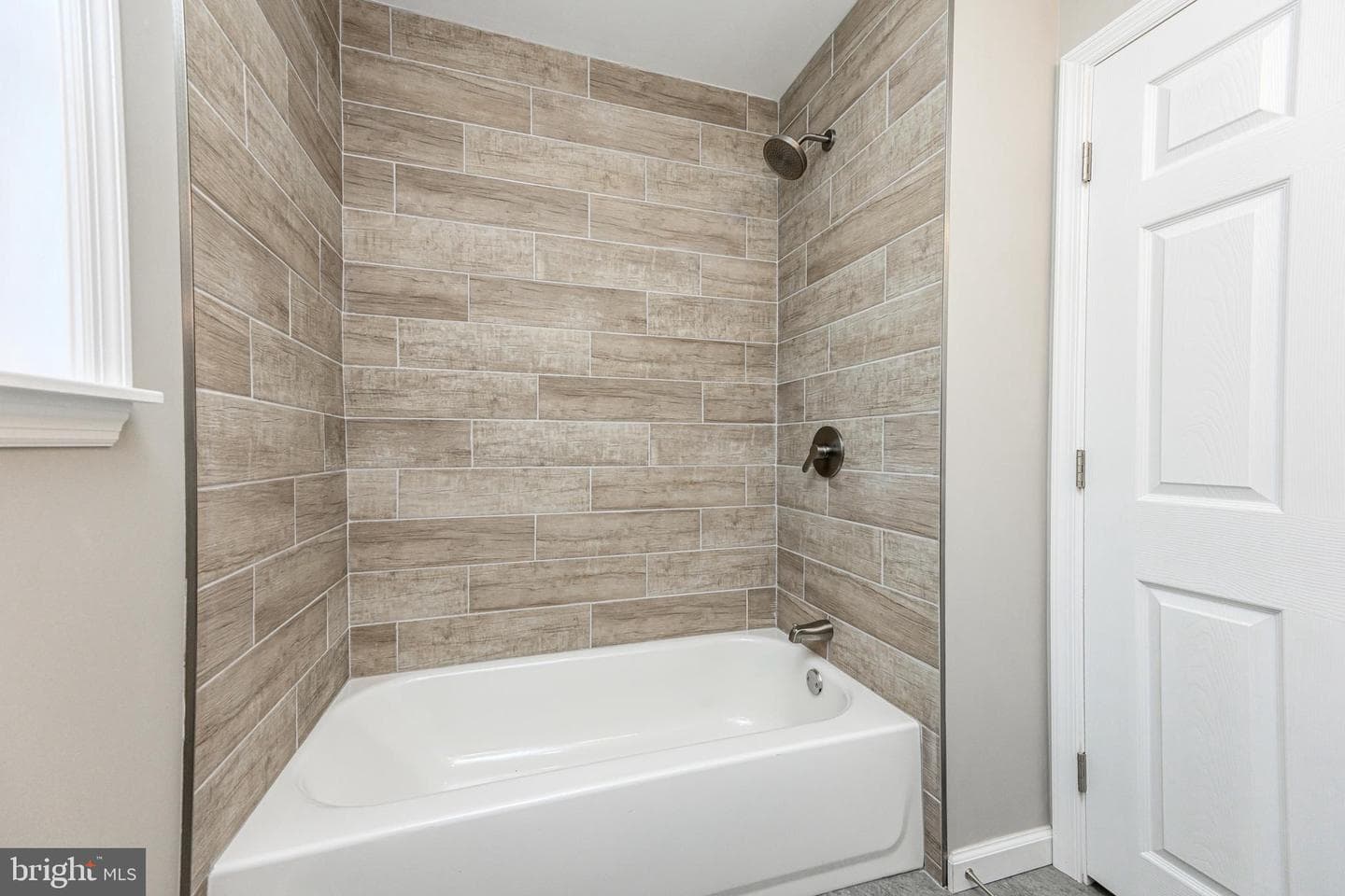 1348 Claire Drive photo 12