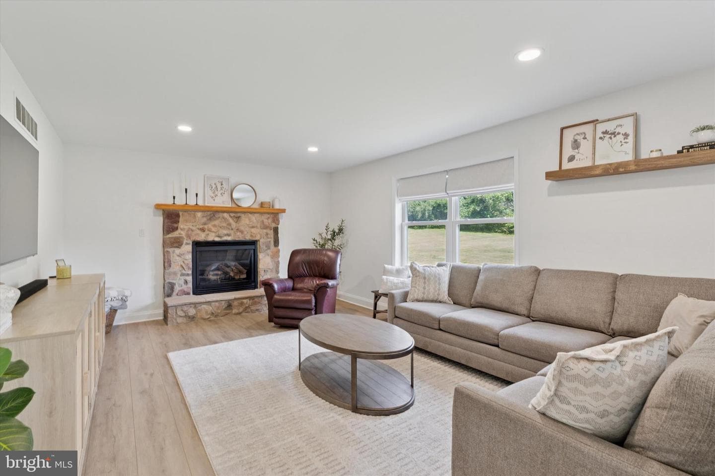 8 Willow Street photo 13