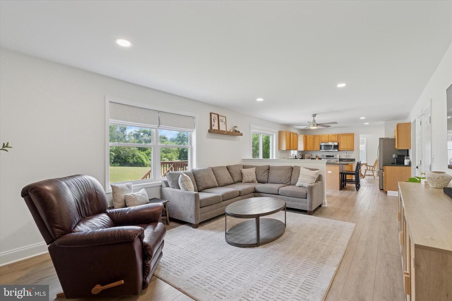 8 Willow Street photo 14