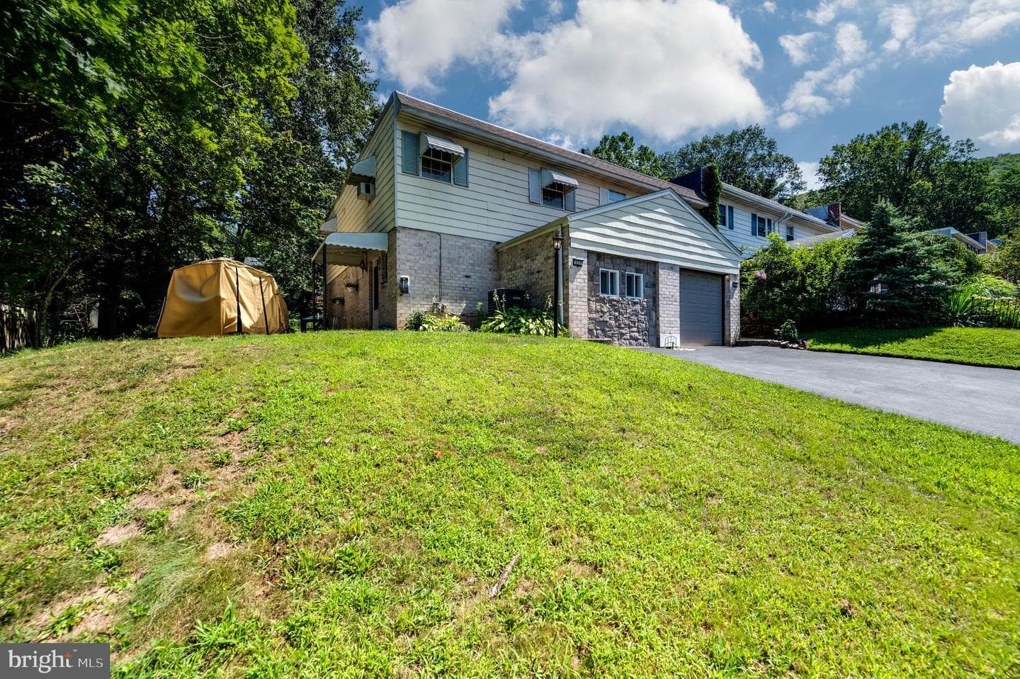 820 Rabbit Lane photo 4