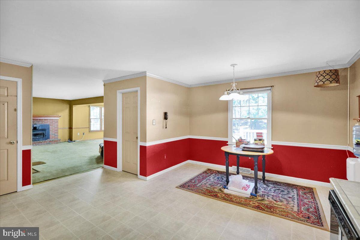 2027 Gring Drive photo 18