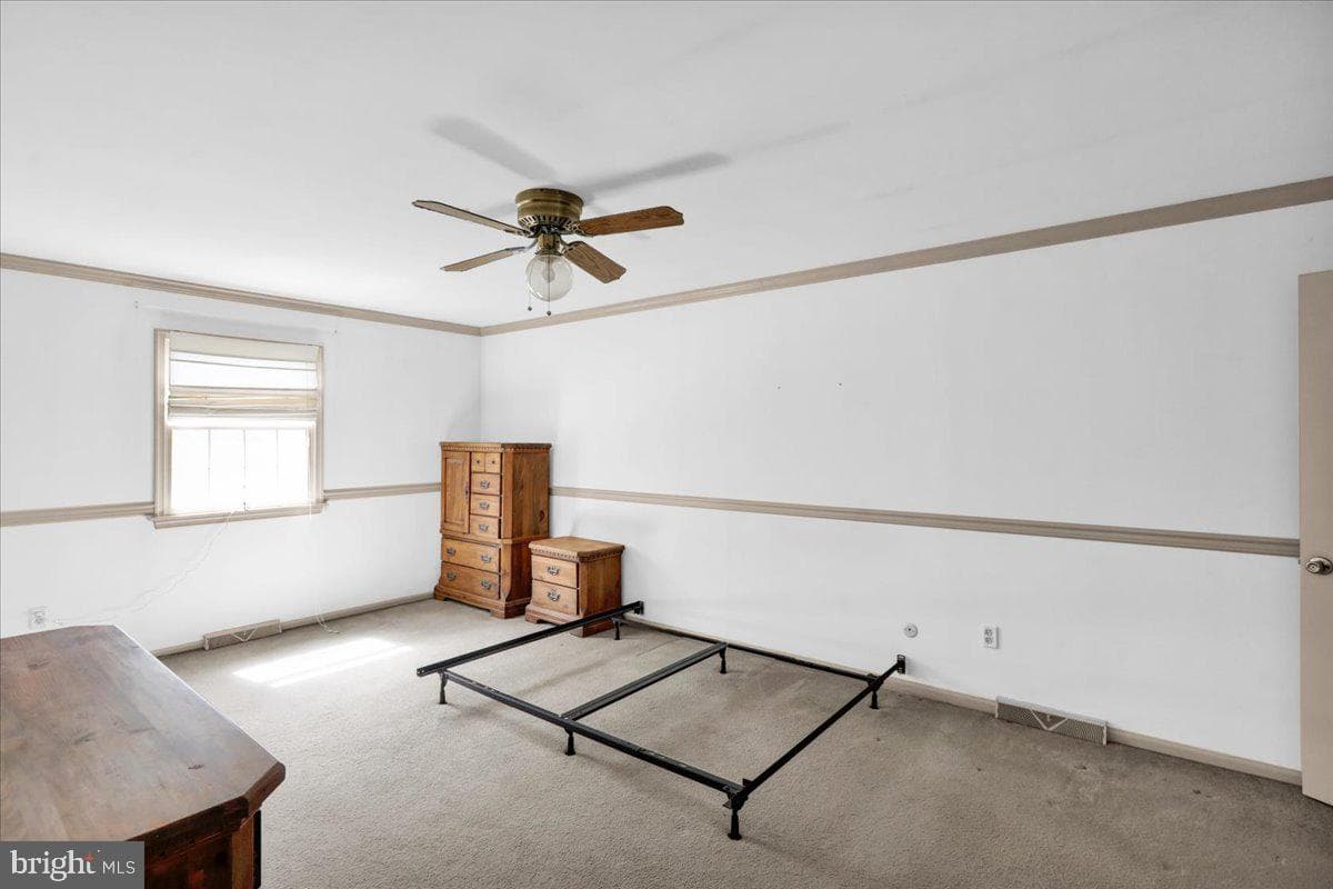 2027 Gring Drive photo 24