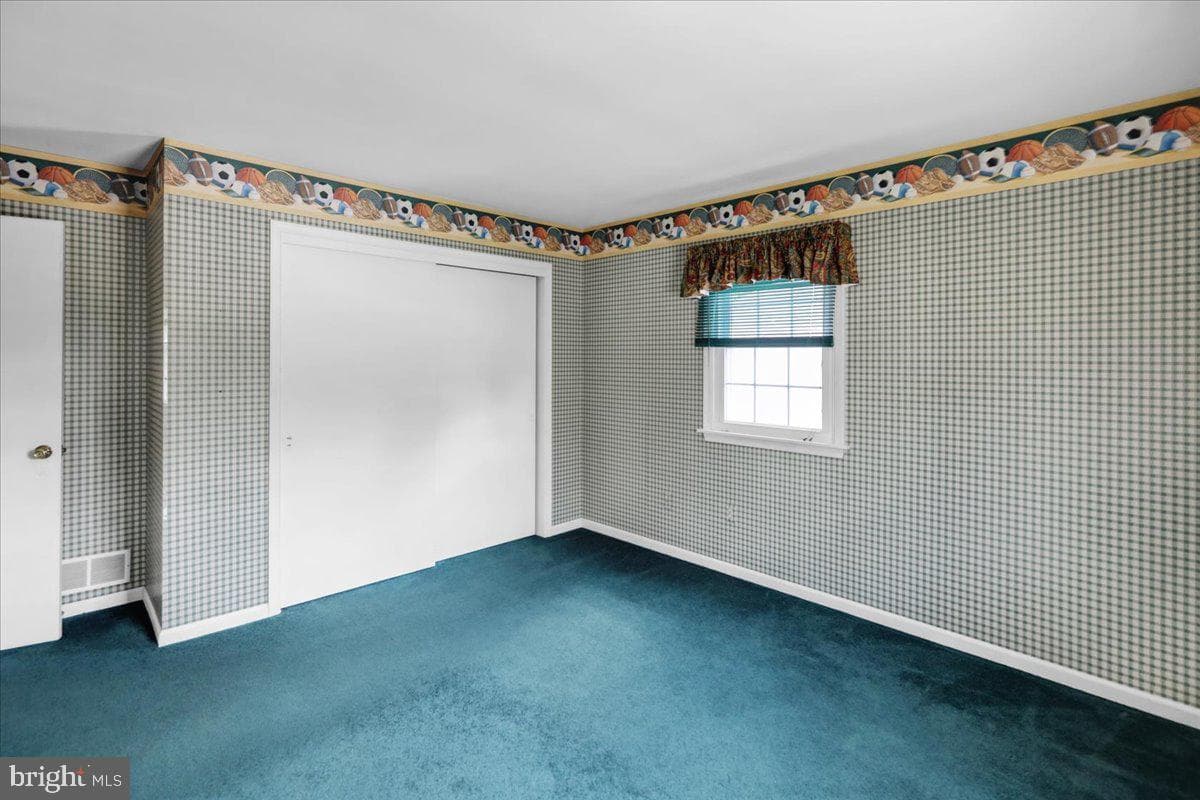 2027 Gring Drive photo 33