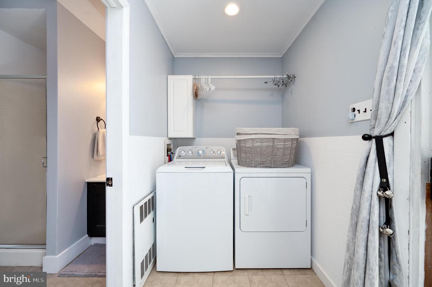 126 W Poplar Street photo 21