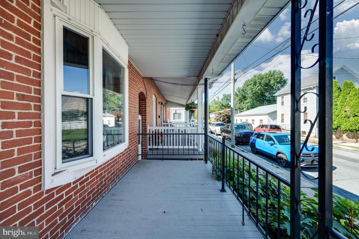 126 W Poplar Street photo 5