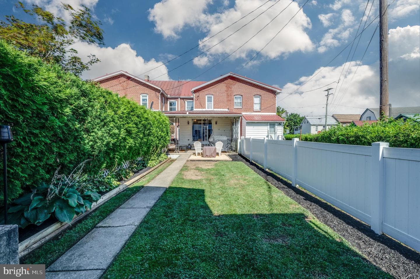 126 W Poplar Street photo 50