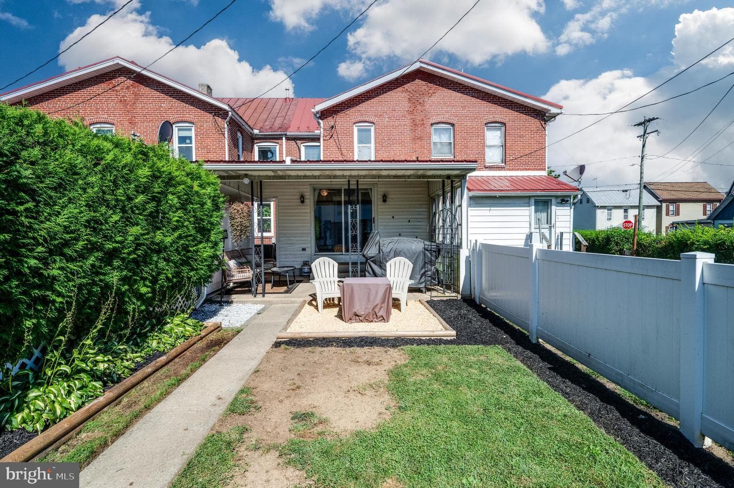 126 W Poplar Street photo 51