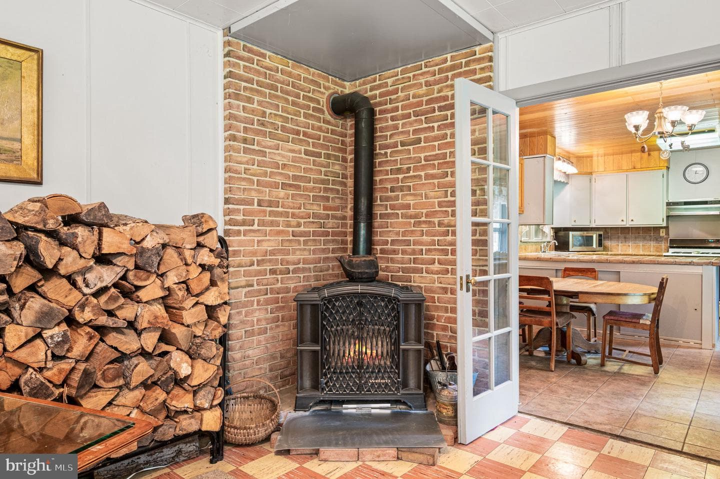 38 Lutz Road photo 23