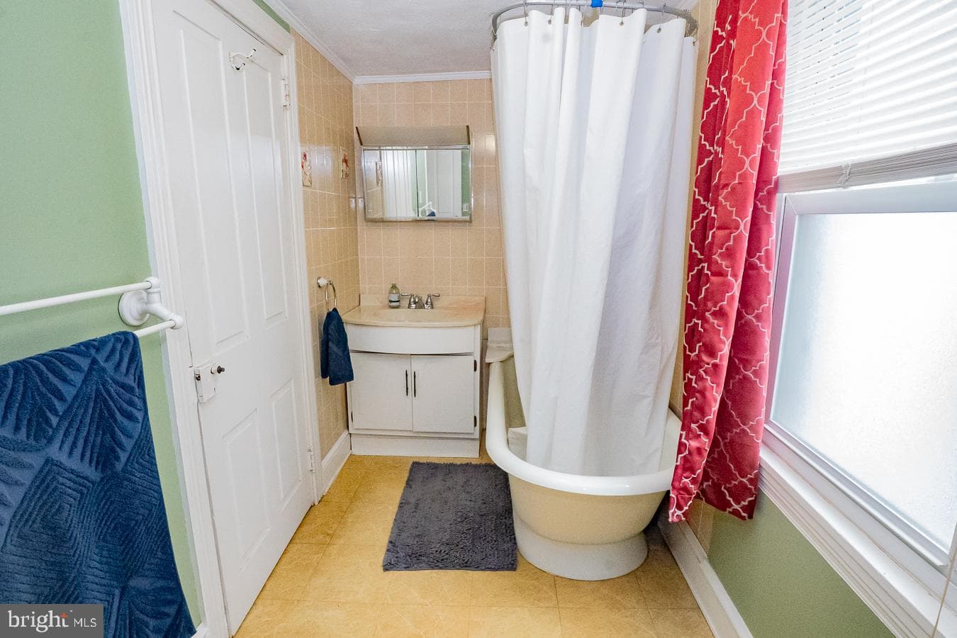 128 S Walnut Street photo 16