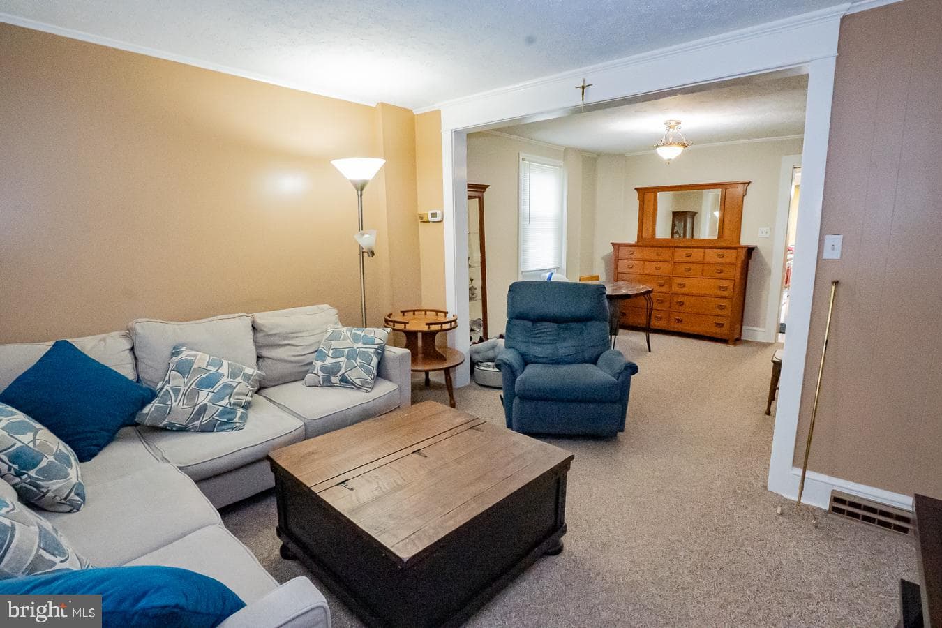 128 S Walnut Street photo 5