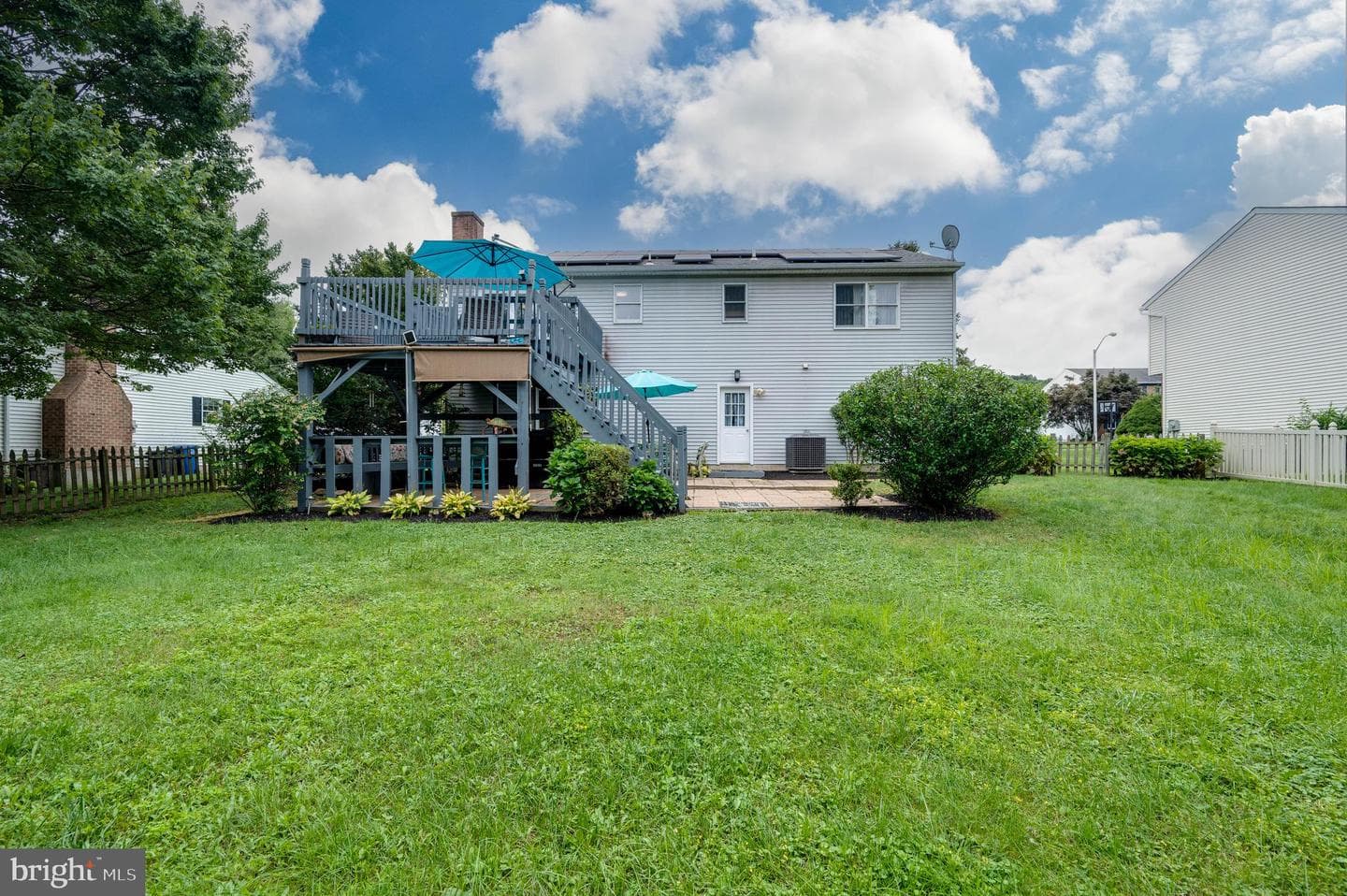 520 Oak Street photo 37
