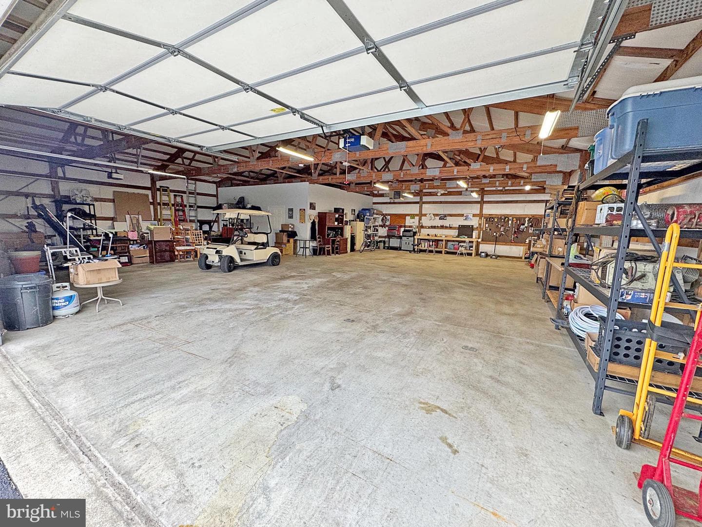2960 Seisholtzville Road photo 24