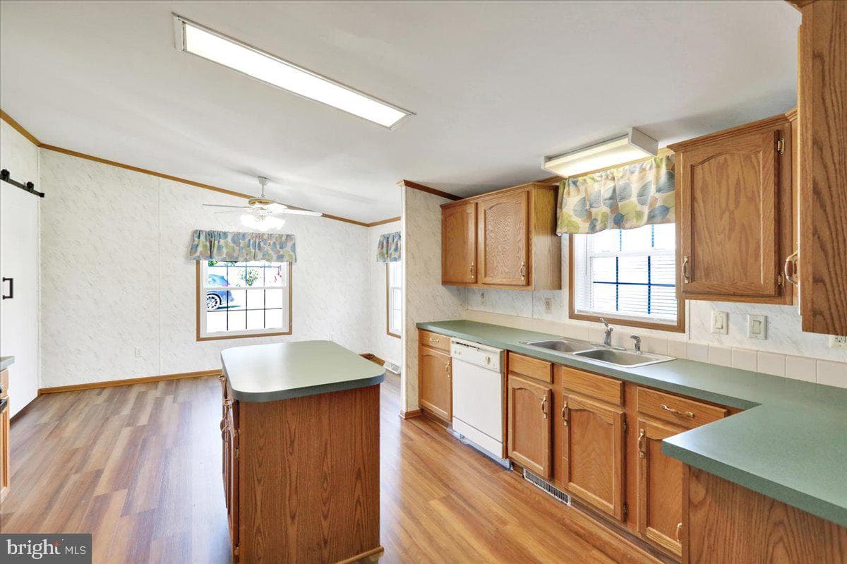 140 Heister Road photo 10