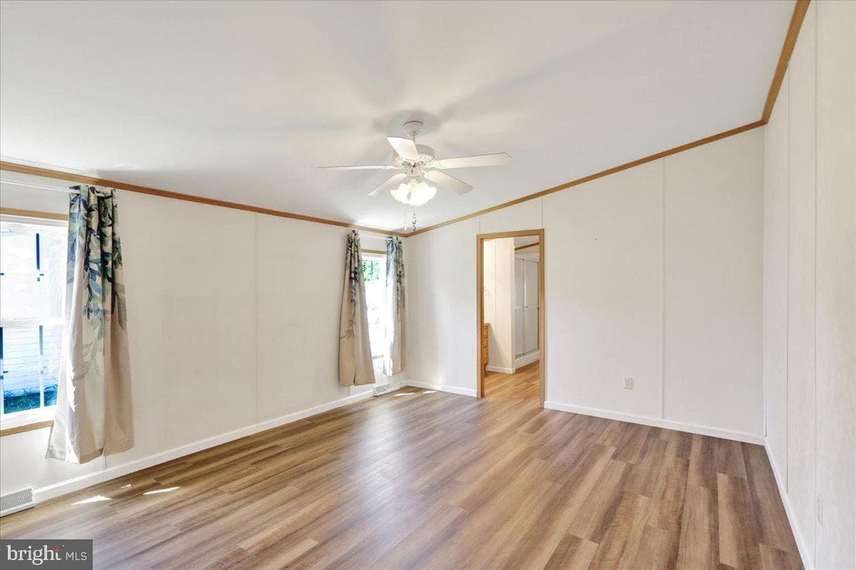 140 Heister Road photo 16