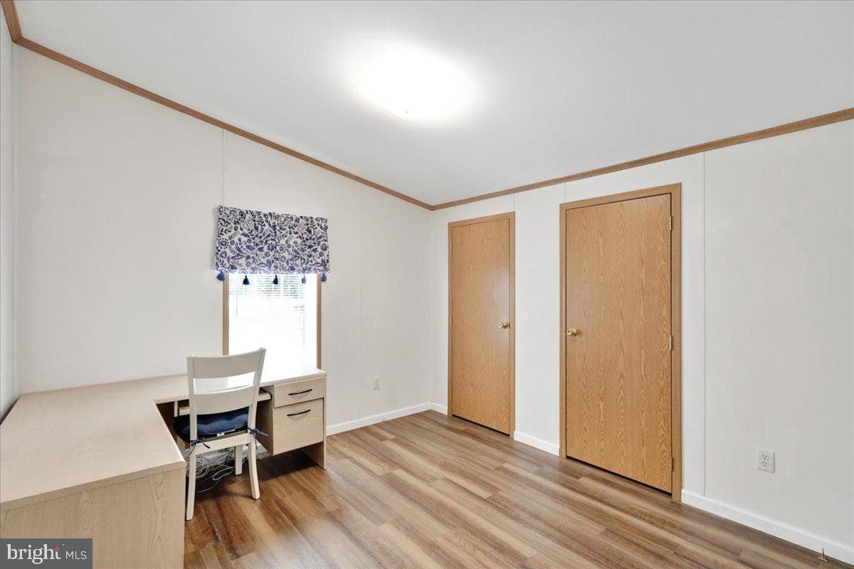 140 Heister Road photo 23