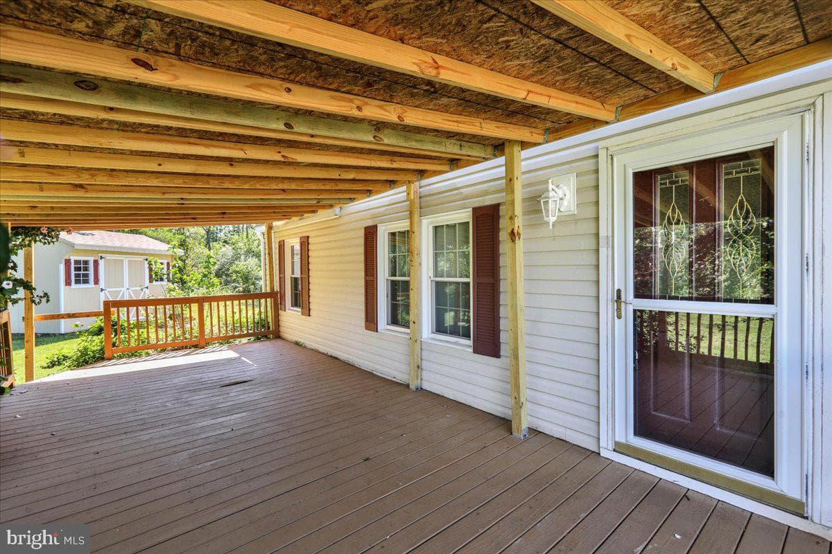 140 Heister Road photo 4