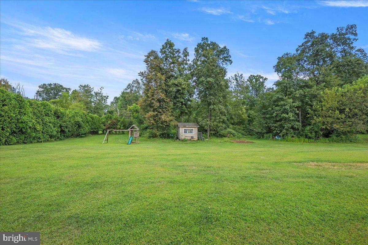 145 Fredericksville Road photo 37