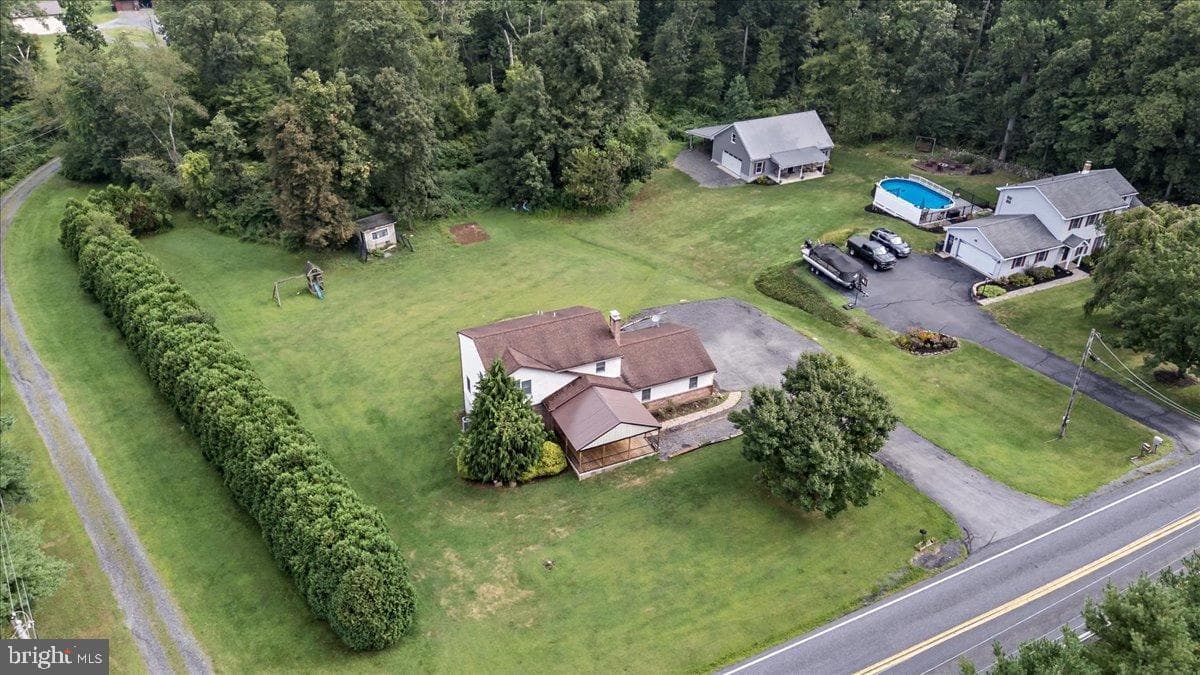 145 Fredericksville Road photo 9