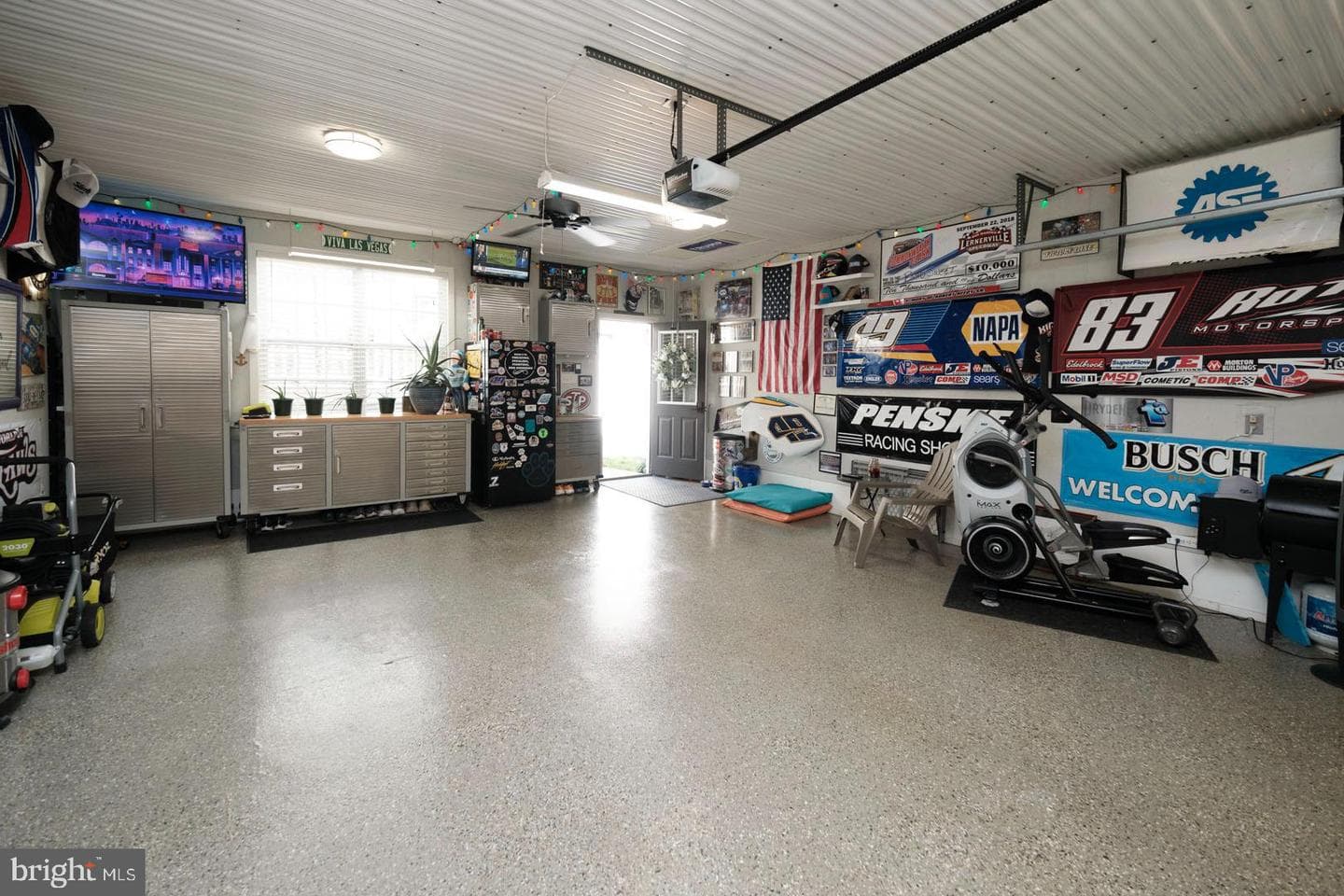 211 Silk Drive photo 32