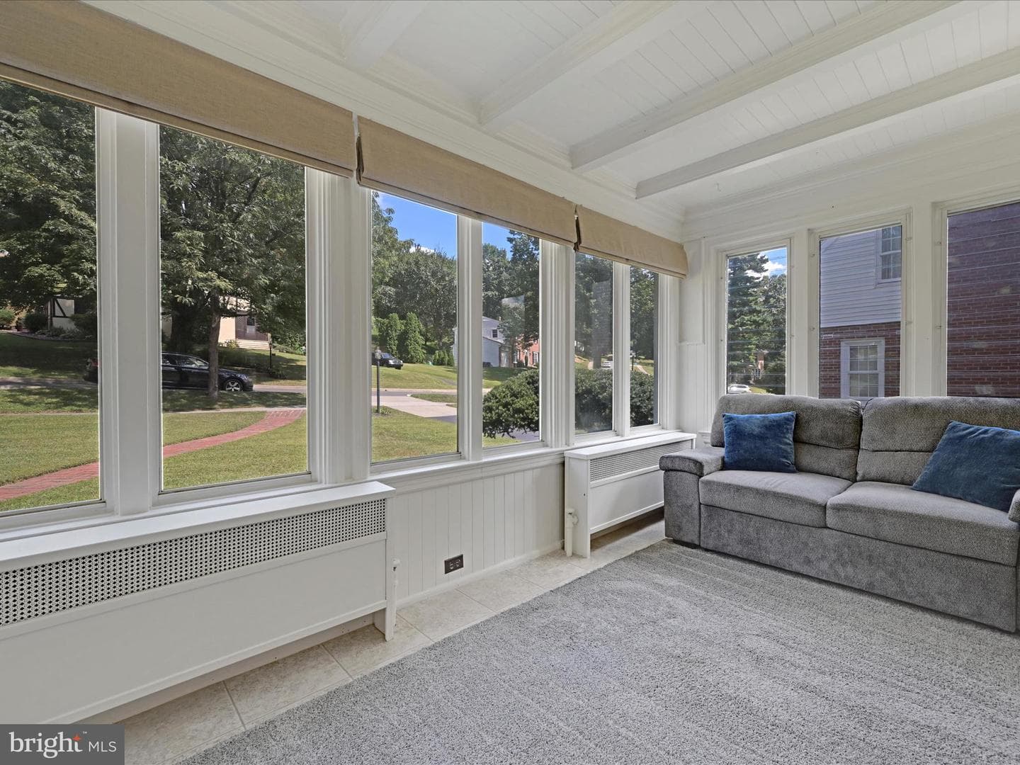 32 Wyomissing Hills Boulevard photo 11