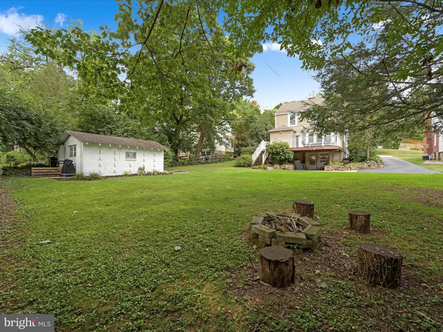 32 Wyomissing Hills Boulevard photo 35