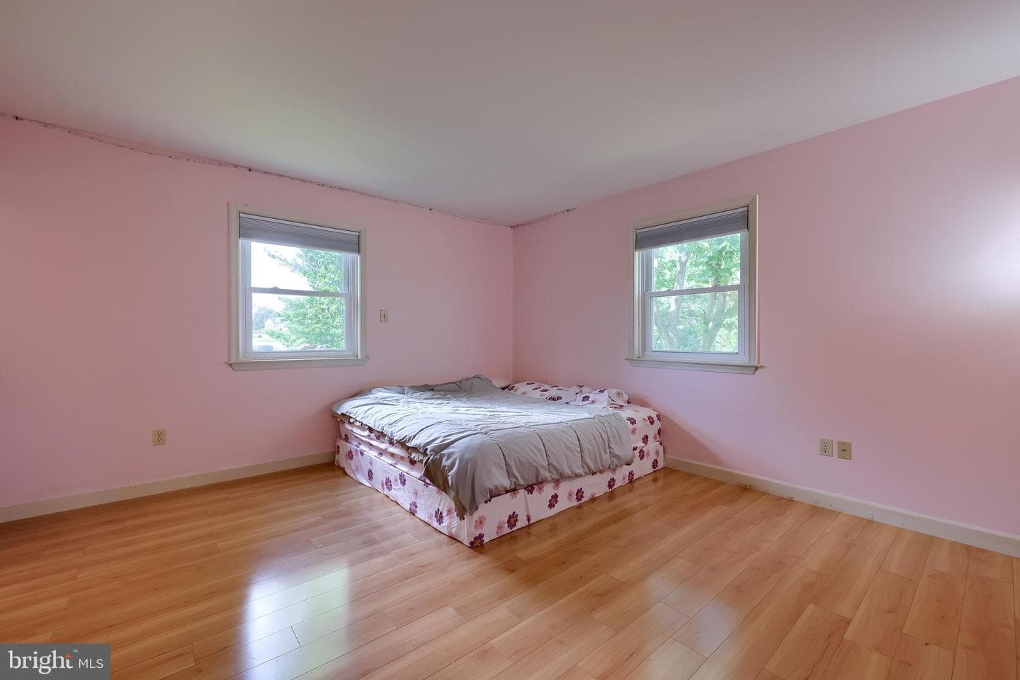 106 Delta Court photo 41
