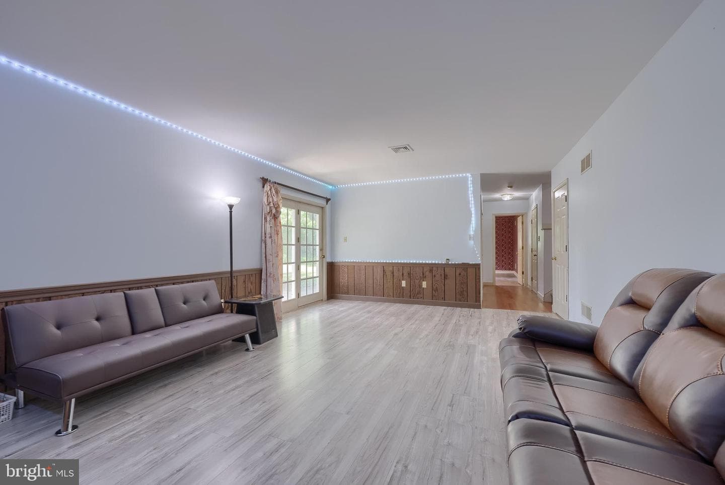 106 Delta Court photo 48