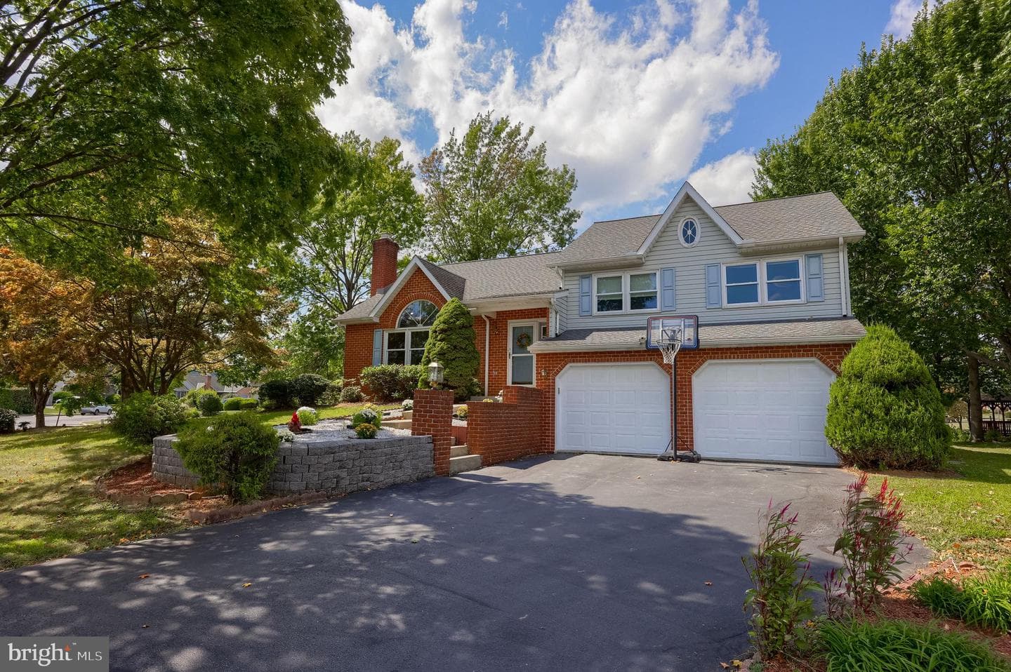 106 Delta Court photo 6