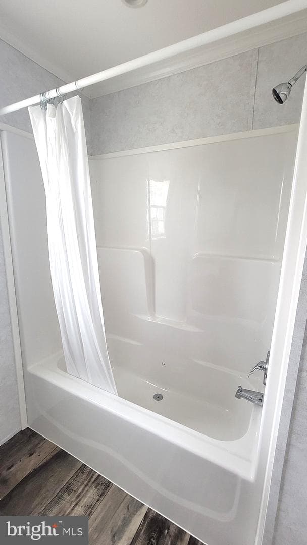 14 Charles Avenue photo 11