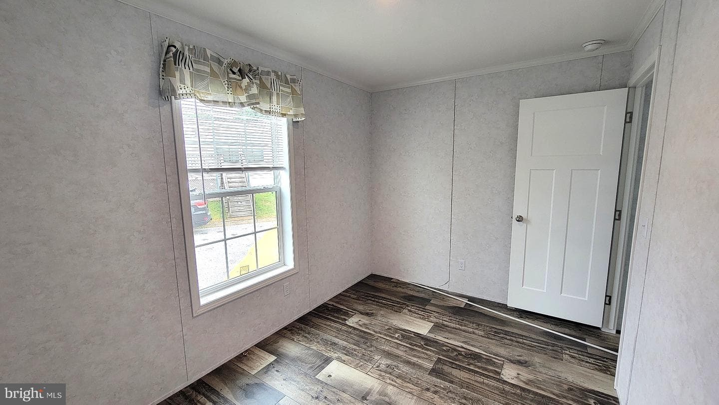 14 Charles Avenue photo 14
