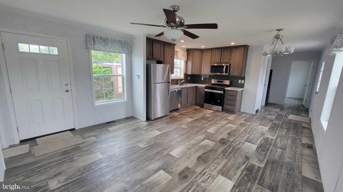 26 Joseph Avenue photo 3