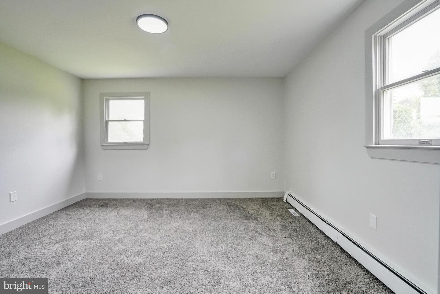 125 Rugby Road photo 43