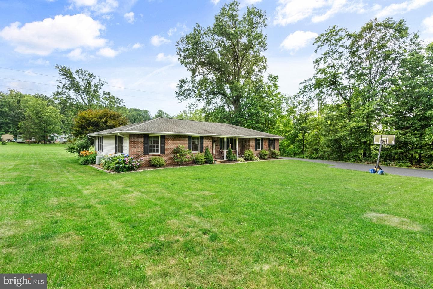 494 Weinsteiger Road photo 1