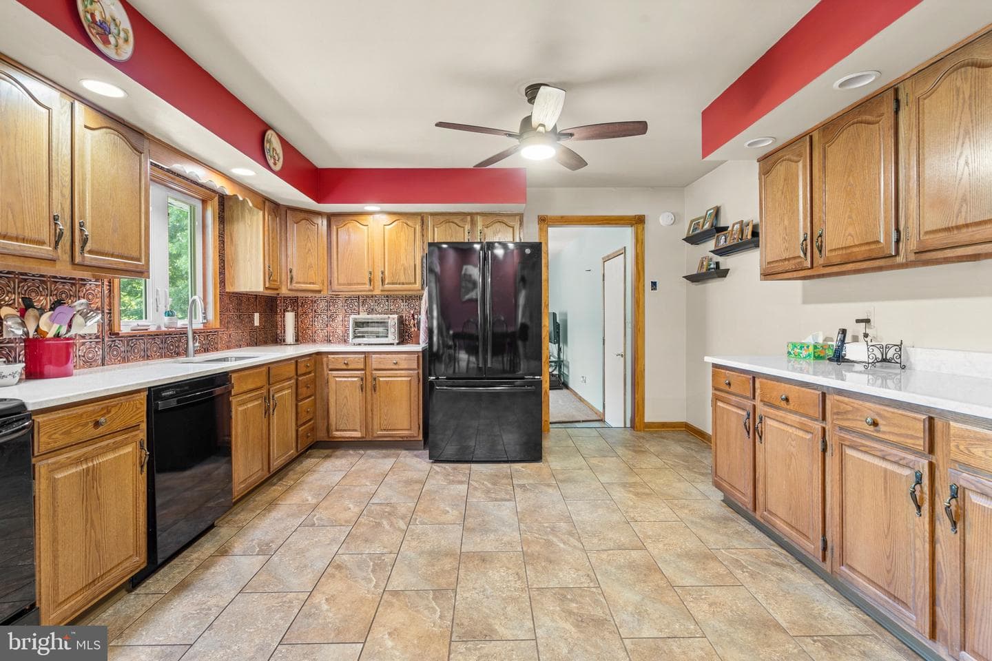 494 Weinsteiger Road photo 12