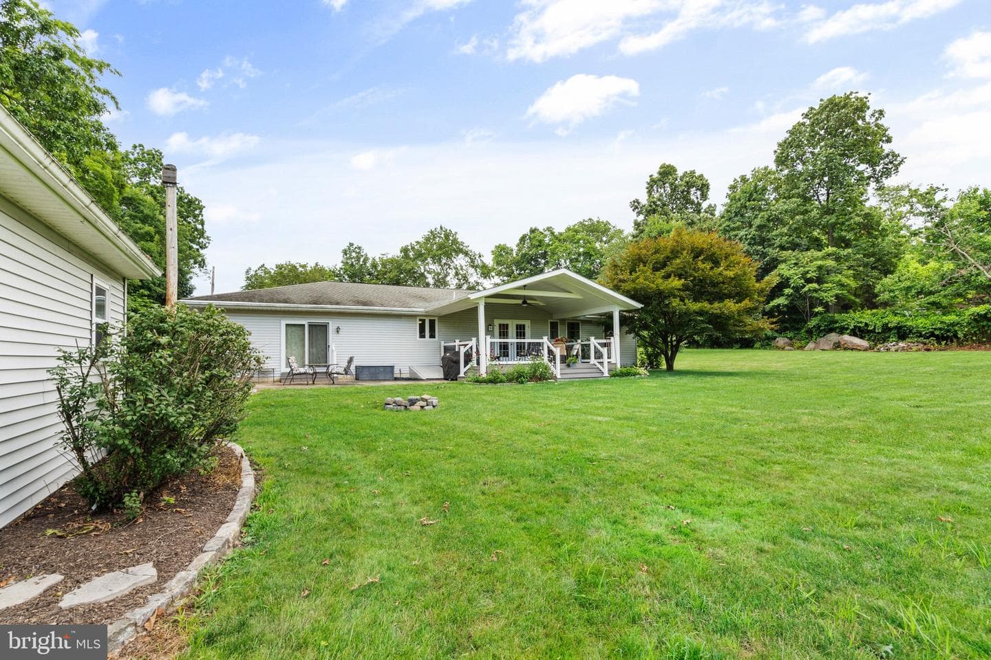 494 Weinsteiger Road photo 32