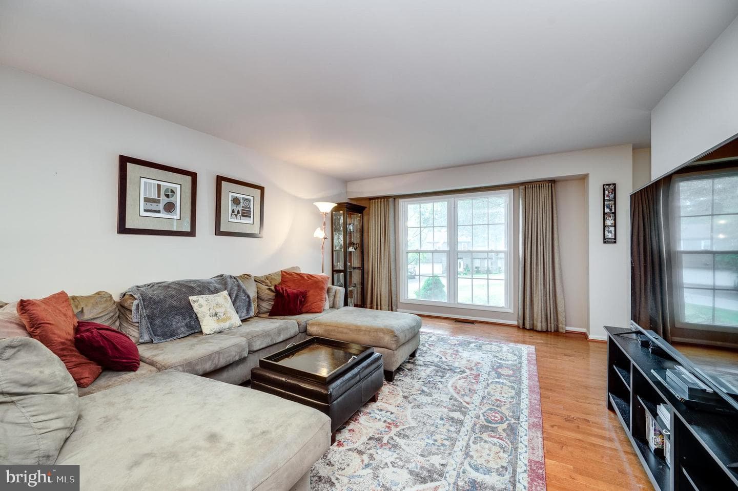15 Nassau Circle photo 23