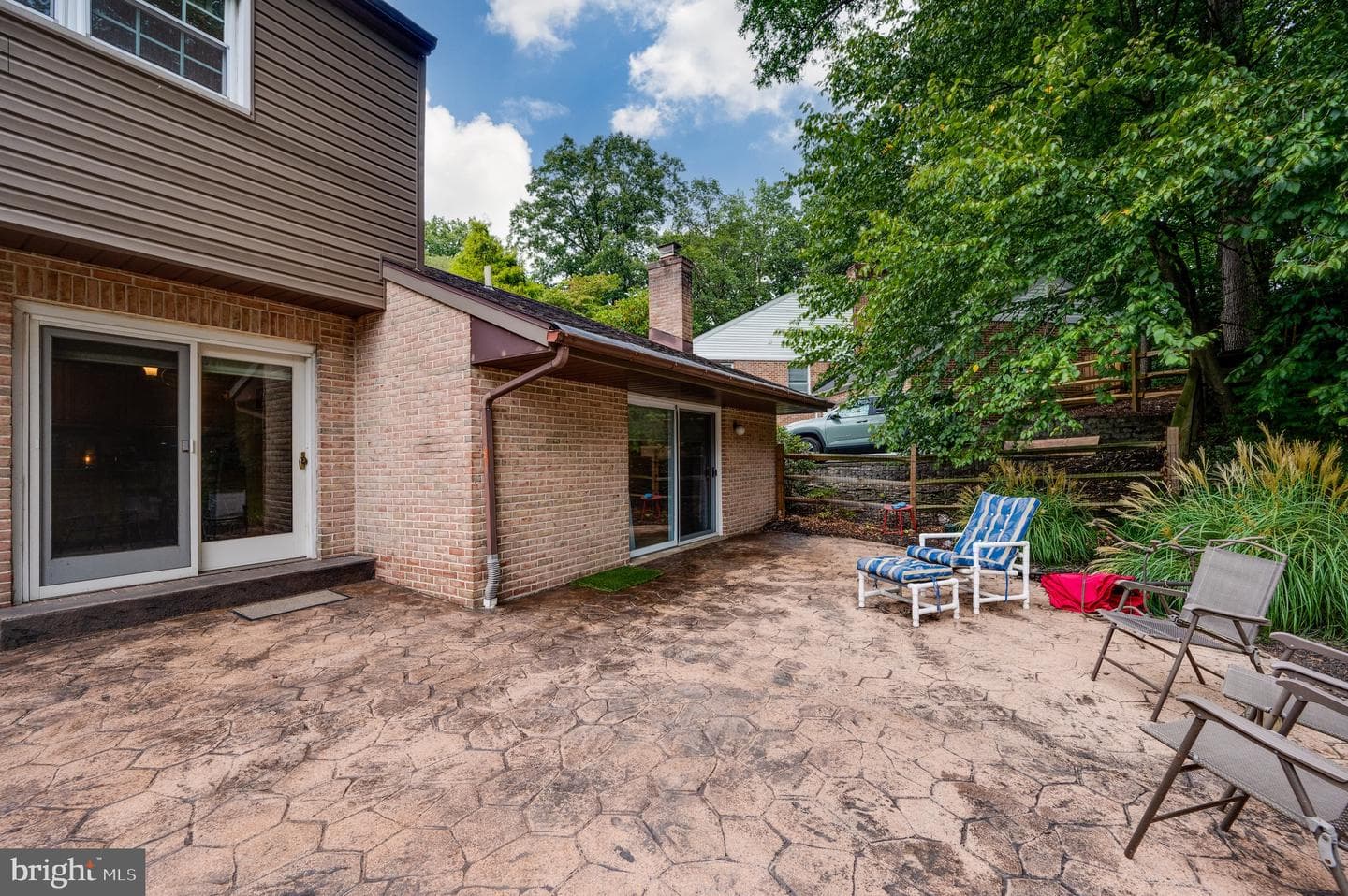 15 Nassau Circle photo 35