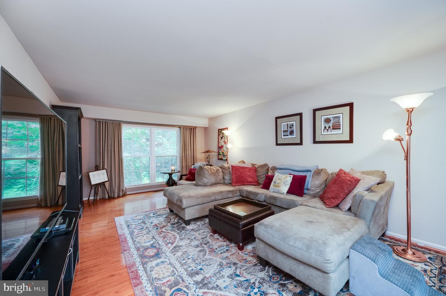 15 Nassau Circle photo 8