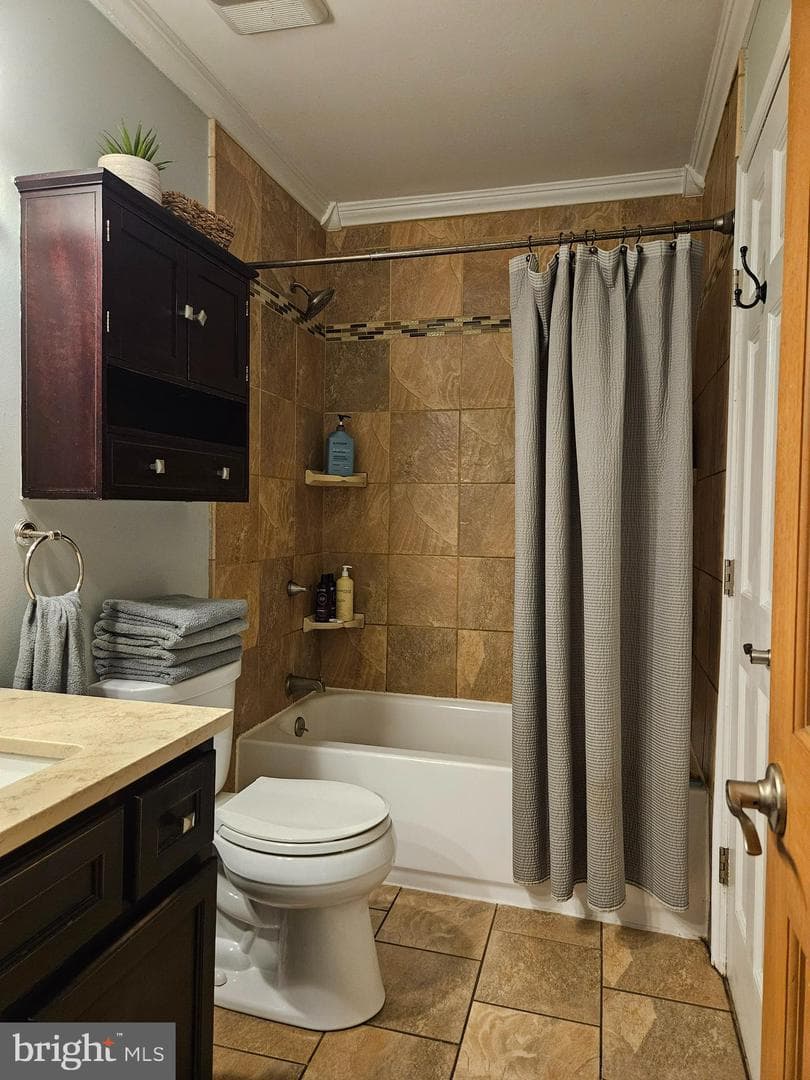 106 Hoch Avenue photo 25