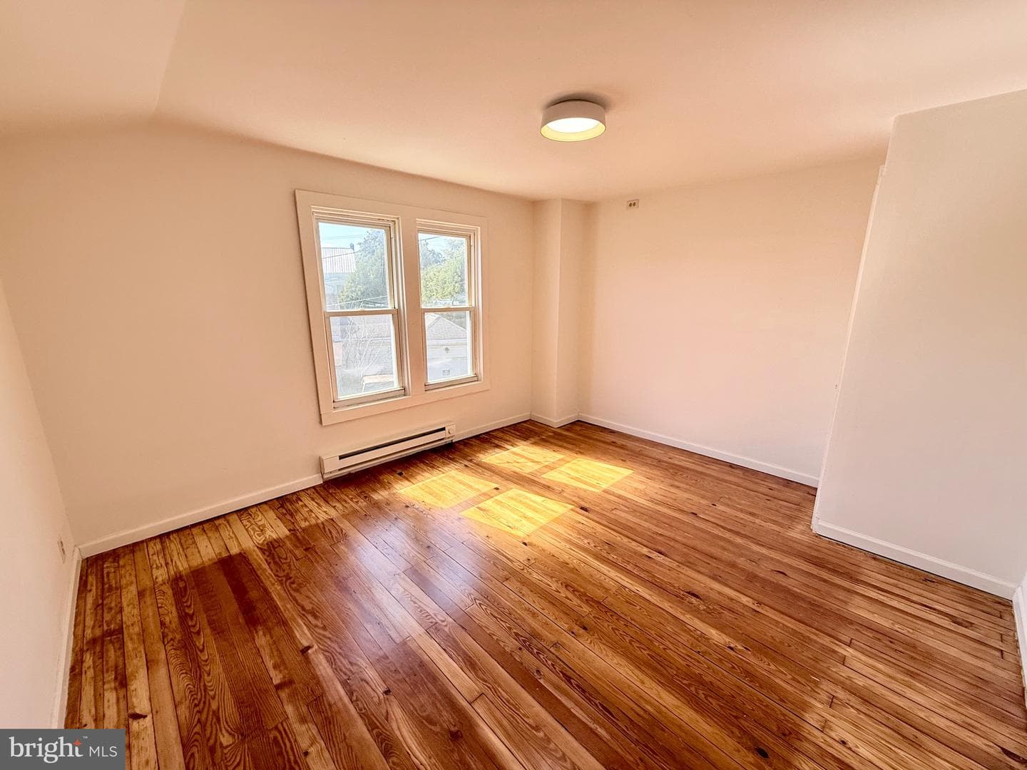 123 N Walnut Street photo 18